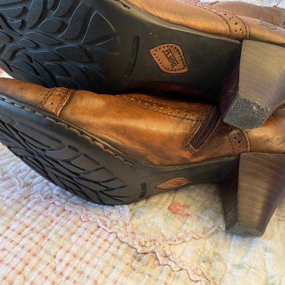 Ladies granny boots SZ 8 1/2 Born brand leather upper - Picture 4 of 6